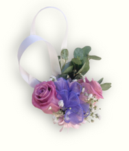 Load image into Gallery viewer, Corsage