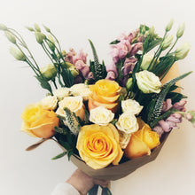 Load image into Gallery viewer, &quot;Good Morning Sunshine&quot; Bouquet
